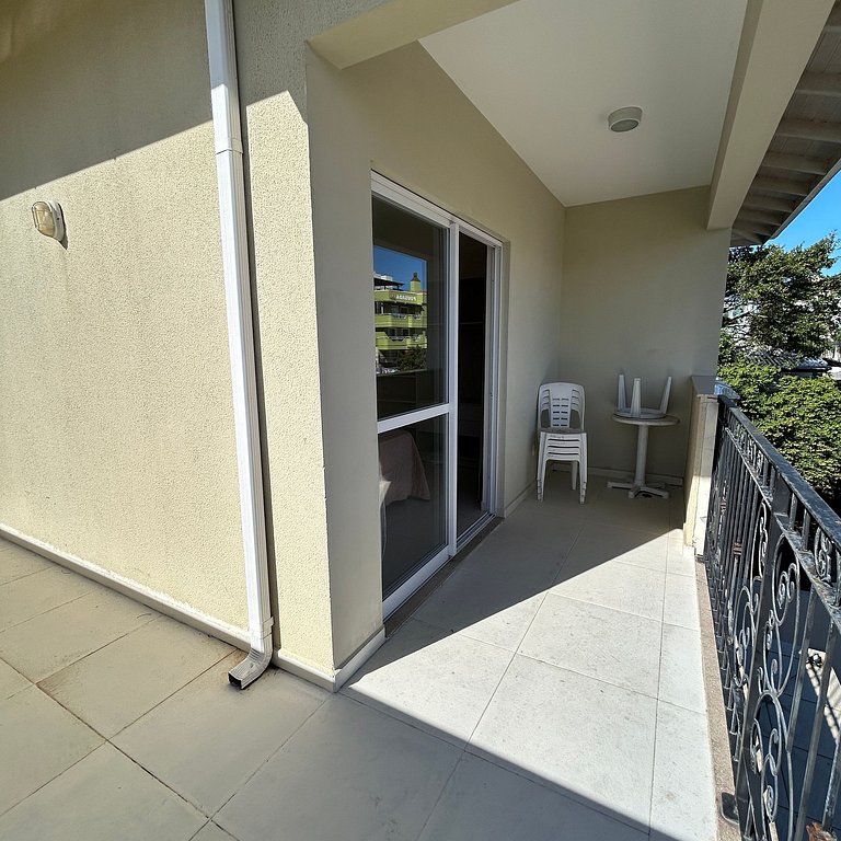 Seu Refúgio em Bombinhas: Churrasco com Vista