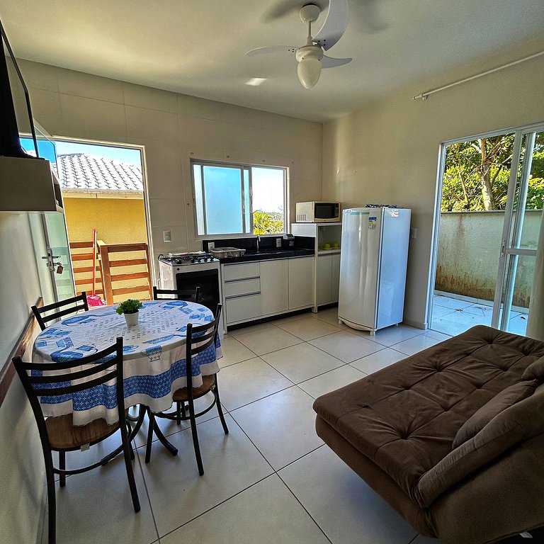 Seu Refúgio em Bombinhas: Churrasco com Vista